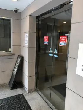 麻布十番ロイヤルプレイスビルの外観