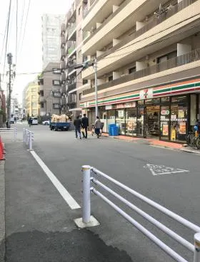 麻布十番ロイヤルプレイスビルの外観