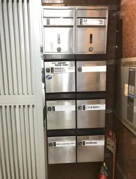タカシマビルディングの外観
