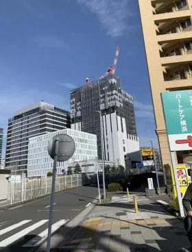 豊商会本社ビルの外観