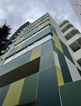 東急上馬ビルの外観