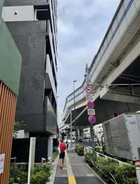 東急上馬ビルの外観