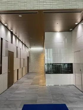 KDX新橋駅前ビルの外観