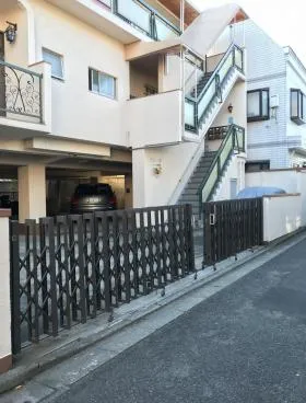 パインフラットの外観