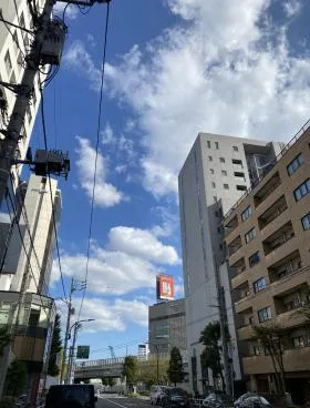 en deux南青山ビルの外観