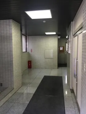 柳川ビルの外観