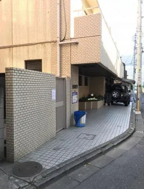 レジデンス初台の外観