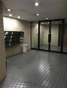 レジデンス初台の外観