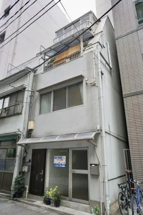 飯田ビルの外観