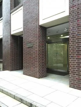 オームビルの外観