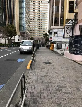 六本木秀栄ビルの外観