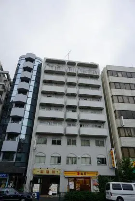 シルバープラザ市ヶ谷ビルの外観