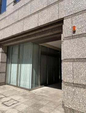 岡地茅場町ビルの外観