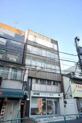朝野ビルの外観