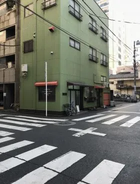 豊受ビルの外観