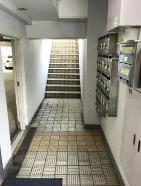 早稲田ハイムビルの外観