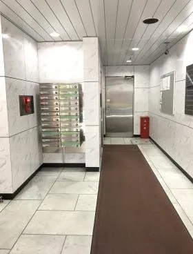 ドルミ本郷・東京ササキビルの外観
