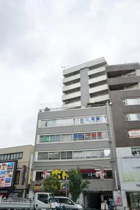 メゾン豊ビルの外観