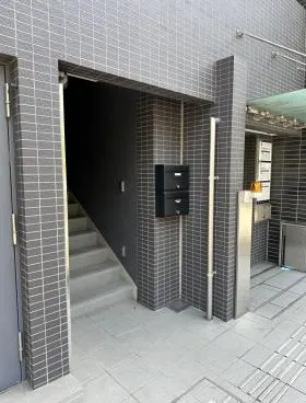 コンフォリア東新宿ステーションフロントの外観