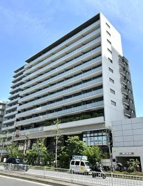 コンフォリア東新宿ステーションフロントの外観