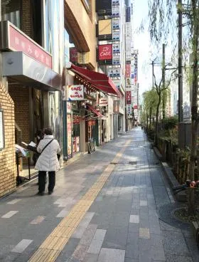 銀座みゆき館ビルの外観