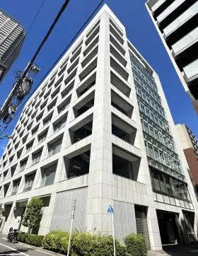 日本橋安田スカイゲートビルの外観