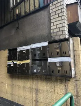 ラヤマビルの外観