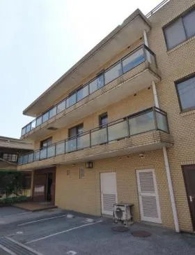 ブルク山王ビルの外観