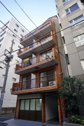 浜町ファミールの外観