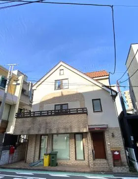 Aカントリーハウスビルの外観