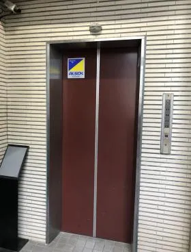 赤坂片山ビルの外観