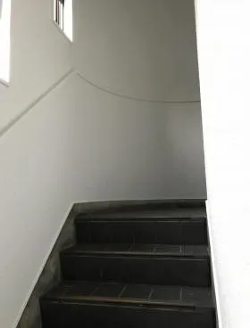 ネウビルヂングの外観