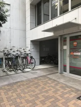 恩京アムールビルの外観