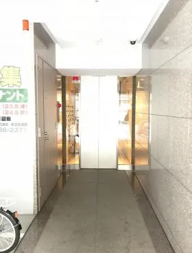恩京アムールビルの外観