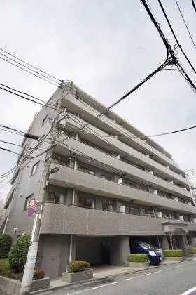ニューハイツ新神楽坂の外観