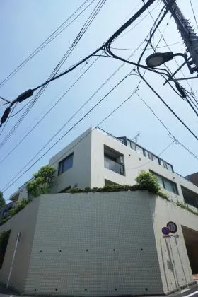 アーバンコートサカス2の外観
