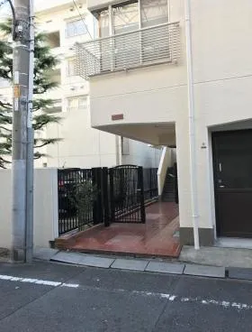 井上ビルの外観