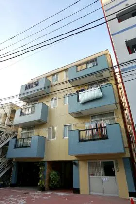 コーポ松屋の外観