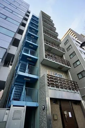 レキセン沖本ビルの外観