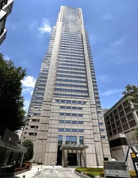 リビングデザインセンターOZONE(新宿パークタワー内)の外観