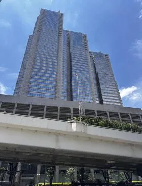 リビングデザインセンターOZONE(新宿パークタワー内)の外観