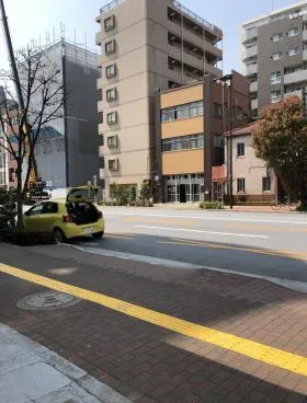 永功ハイムビルの外観
