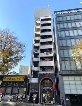 セントラル共立ビルの外観