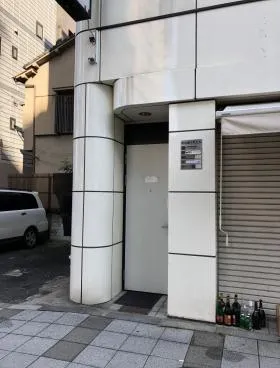 桜田通りKビルの外観