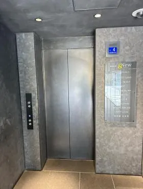 銀座7丁目プレイスの外観