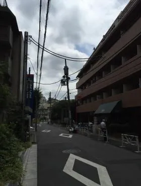 高栄ビルの外観