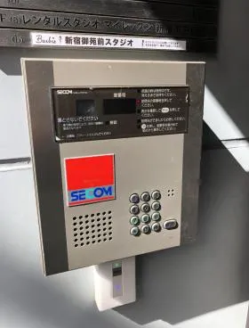 ファーストビルの外観