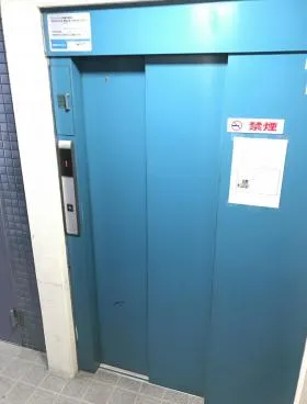 恩田ビルの外観