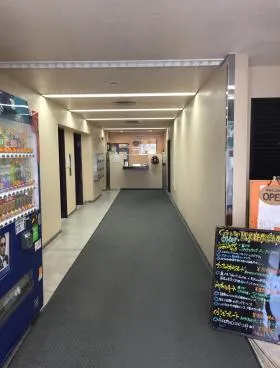 東興本社ビルの外観