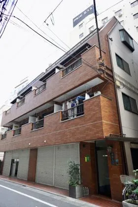 平原ビルの外観